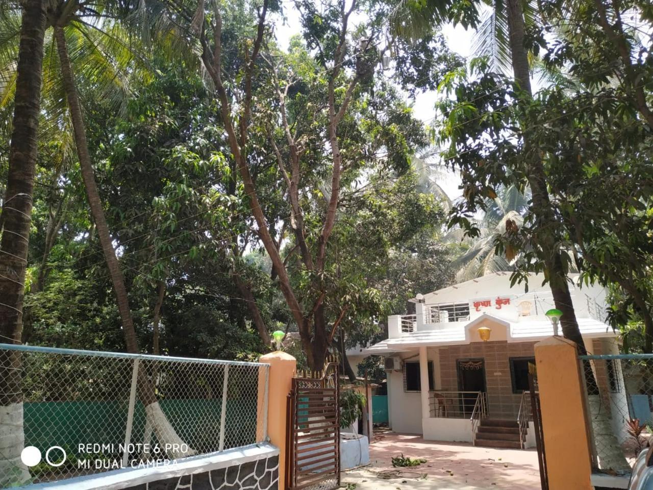 Krushna Kunj Holiday Home Alībāg Ngoại thất bức ảnh